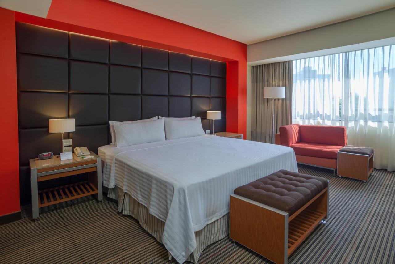 Holiday Inn Mexico City-Plaza Universidad By Ihg Exterior photo