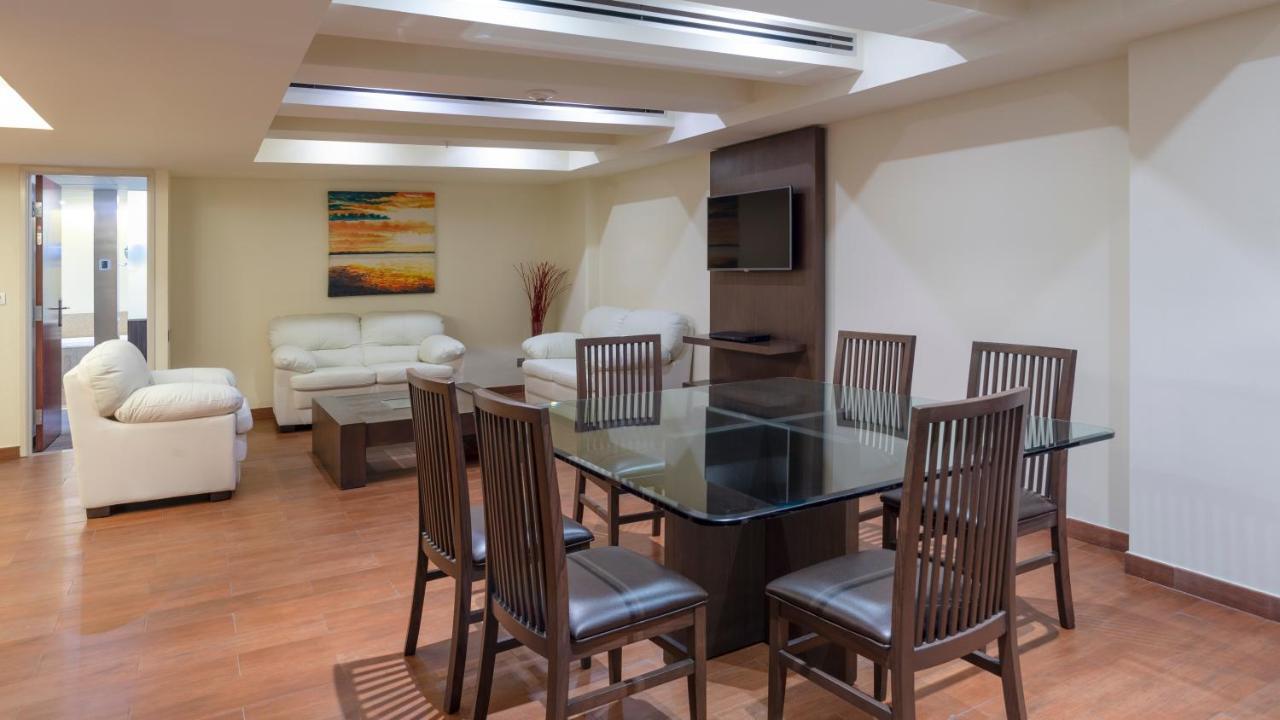 Holiday Inn Mexico City-Plaza Universidad By Ihg Exterior photo