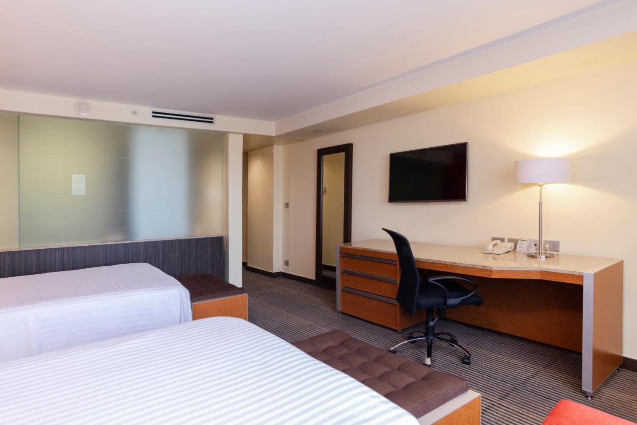 Holiday Inn Mexico City-Plaza Universidad By Ihg Exterior photo